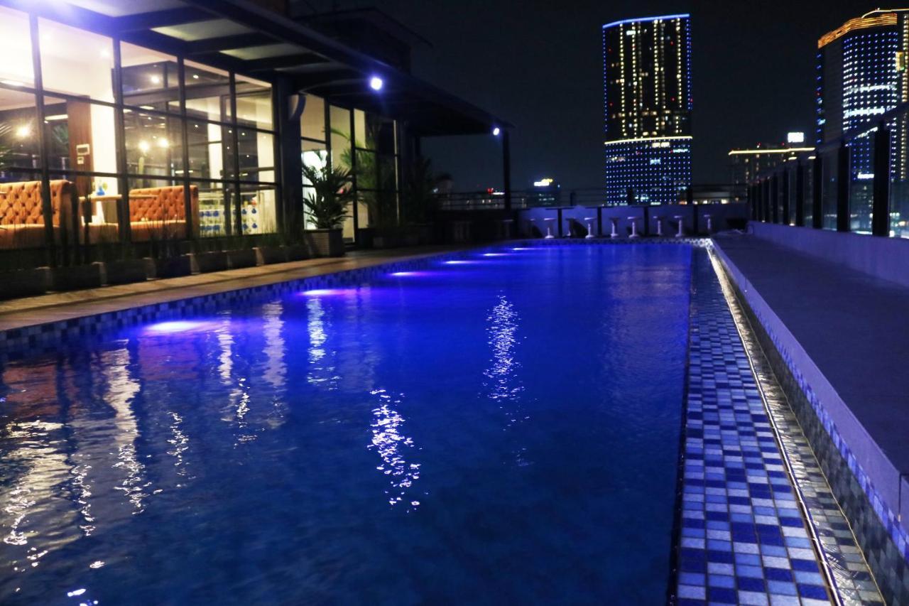 Surabaya River View Hotel Екстериор снимка