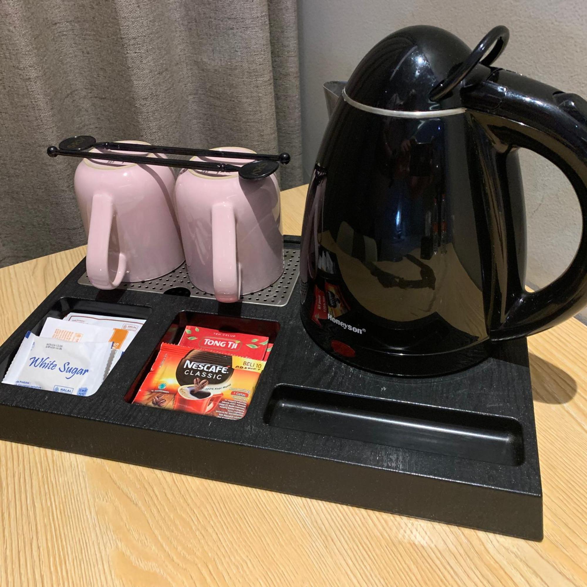 Surabaya River View Hotel Екстериор снимка